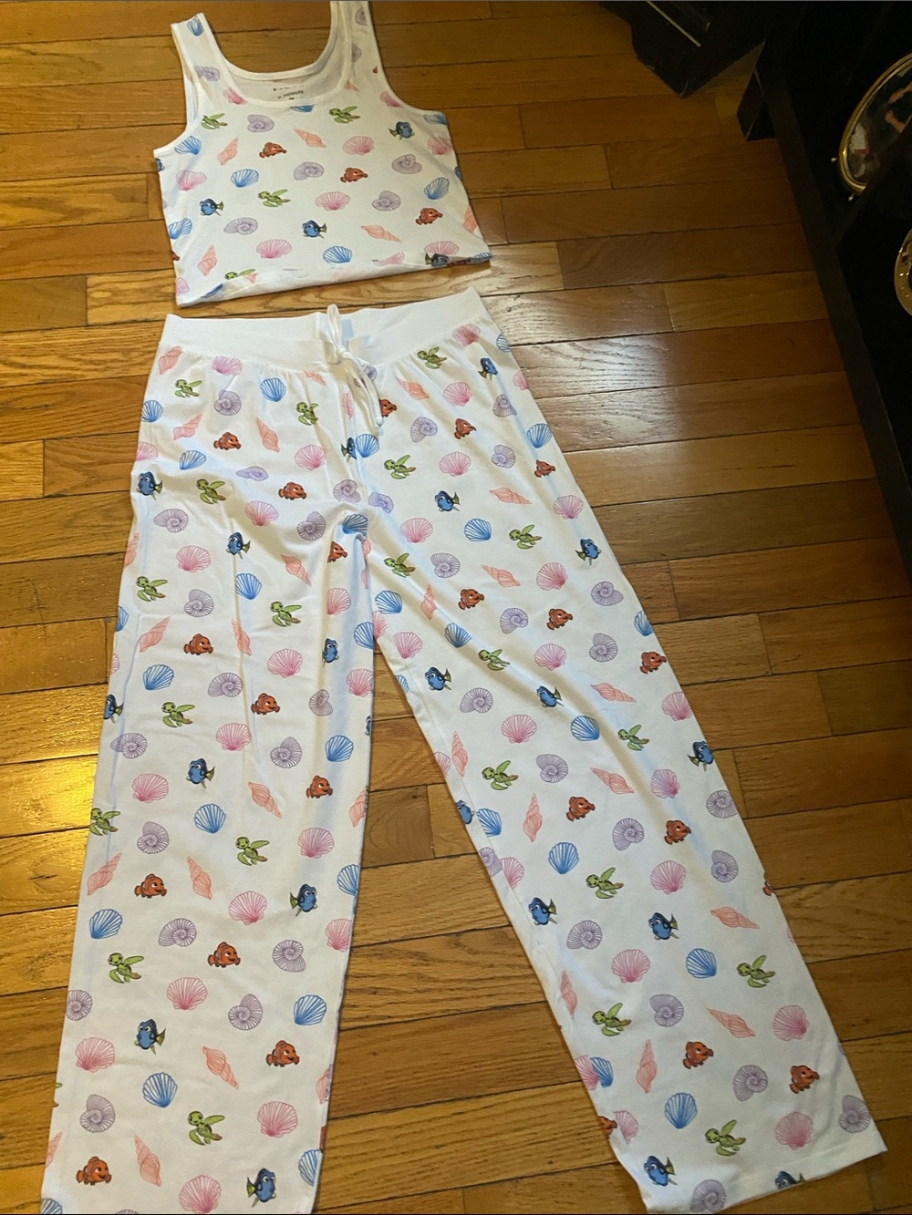 Brand new Women White Shell & Sea Life Pajama Set - Soft Two-Piece Sleepwear